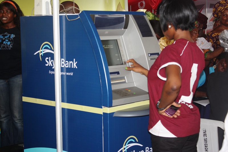 ‘Cashless Nigeria’ spikes ATM payments to ₦2.6 trillion at mid-2016