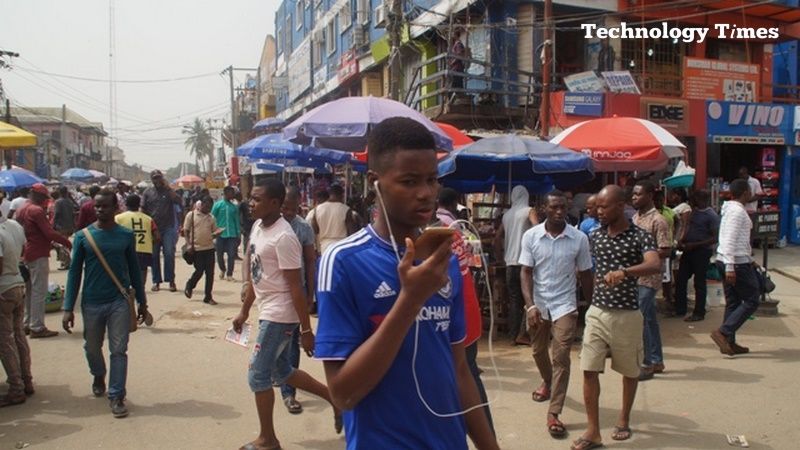 Nigeria’s embargo on Chinese phones ‘hit top players’